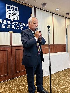 19_懇親会_吉岡様.jpg